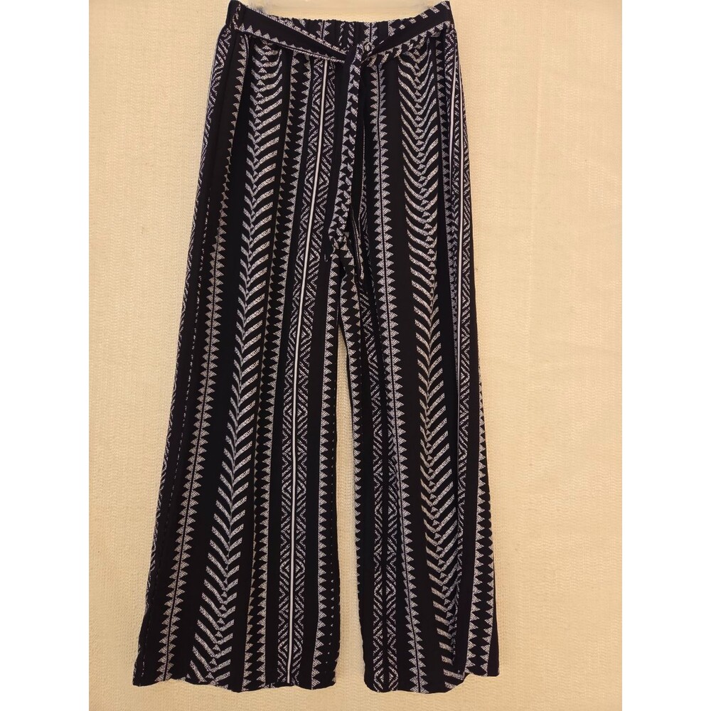 Women's size L wide-leg‎ elastic waist lounge/resort pants black/white geometric